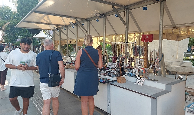 Sanat Sokağı, Turistlerin İlgi Odağı Olmaya Devam Ediyor