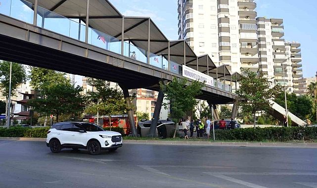 Takla atan otomobilin sürücüsü yaralandı