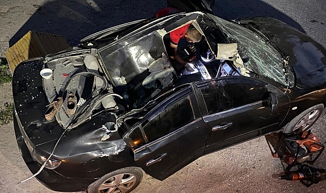Tatil sitesinde feci olay: 21'inci kattan otomobilin üzerine düşerek öldü