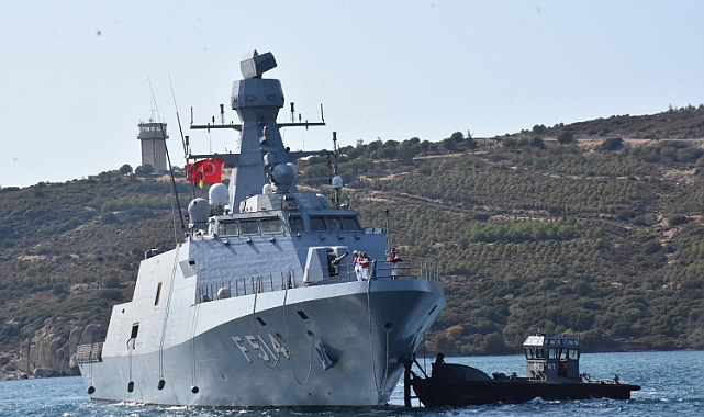 TCG Kınalıada Korveti, 4,5 aylık görev süresini tamamlayarak İzmir Foça Üs Komutanlığı'na döndü