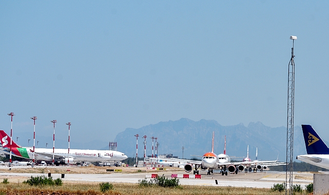 Turistin en büyük şikayeti rötar