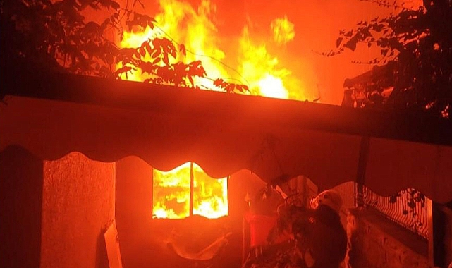Ünlü oyuncunun villasında korkutan yangın