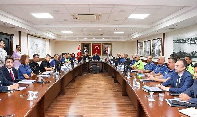 Vali Pehlivan, 'Asayiş Değerlendirme Toplantısı'na katıldı