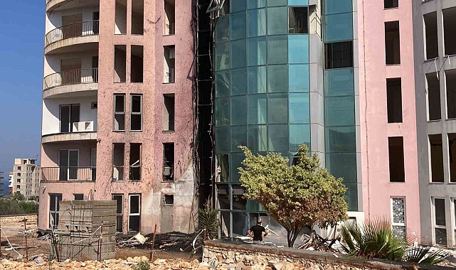 Yıllardır bitmeyen 20 katlı otel inşaatında yangın