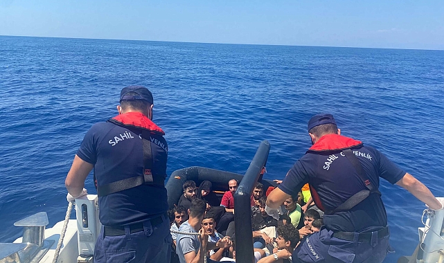 Yunan unsurlarının geri ittiği 22 kaçak göçmen kurtarıldı