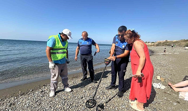 Yüzüğü kaybeden genç kızın paylaşımı sonrası ekipler karış karış sahili arıyor