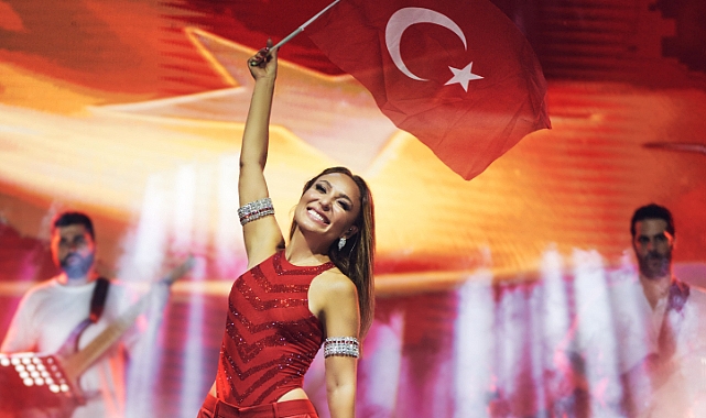 Ziynet Sali, Kemer'i coşturdu