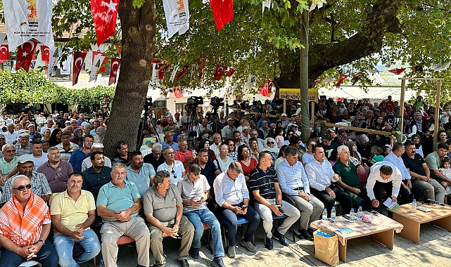 30 saniyede 1 kilo bal yedi