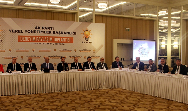 AK Parti'den Isparta'da istişare toplantısı