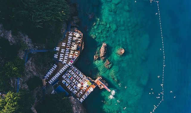 Akdeniz'in en temiz plajları Muratpaşa'nın
