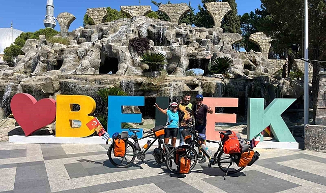 Alman çift 'yapamazsın' diyen arkadaşlarına inat 6 bin kilometre pedal çevirdi