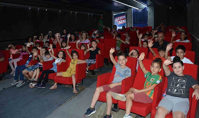 Altın Portakal'ın habercisi sinema tırı yolculuğuna başlıyor