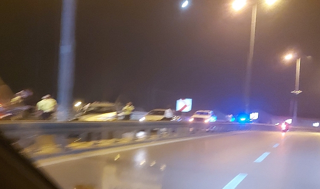 Antalya’da Mevlana Üst Geçidinde Kaza: Yol Uzun Süre Trafiğe Kapalı Kaldı