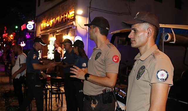 Antalya'nın Gözdesi Kaleiçi'nde Ekiplerin 'Huzur' Uygulaması
