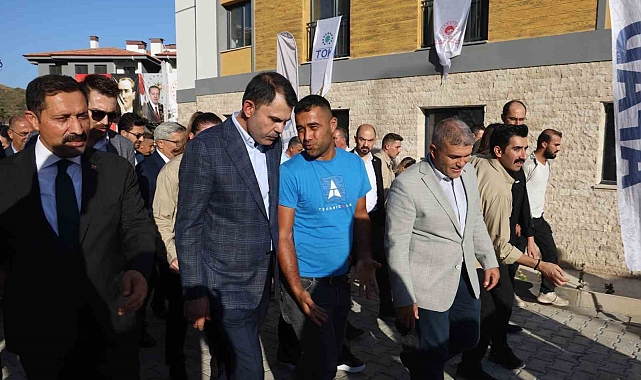 Bakan Kurum: "Konut teslim sayımız 101 bin 254'e ulaşmıştır"