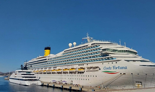 Bodrum'a denizden 2 bin 782 turist geldi