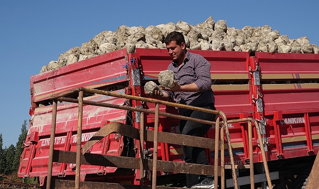 Burdur Şeker Fabrikası'nda kampanya dönemi başladı