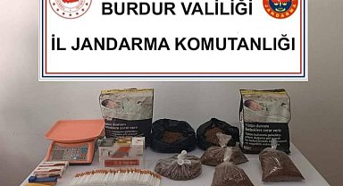 Burdur'da ağustos ayı kaçakçılık ve uyuşturucu operasyonunda 2 şüpheli tutuklandı