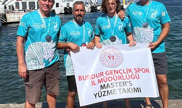 Burdurlu yüzücüler kıtaları birleştirdi
