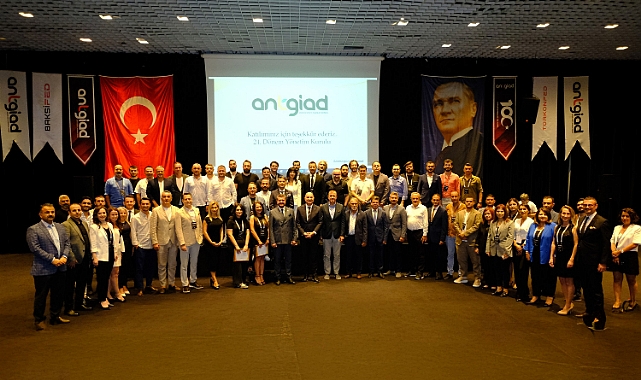 Çağatay Özdoğru: ‘Dijitalleşme süreçleri iş dünyasına entegre edilmeli’