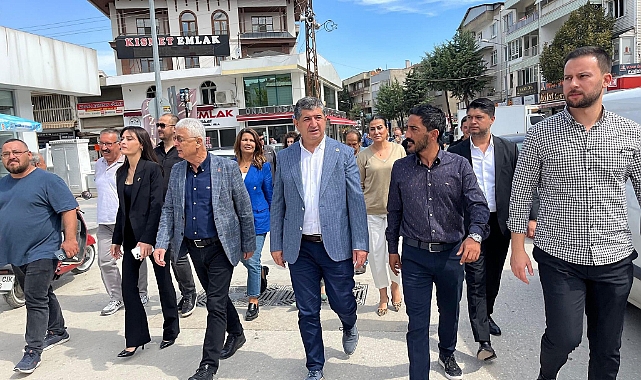 CHP Heyeti Korkuteli'nde Esnaf Ziyareti Gerçekleştirdi
