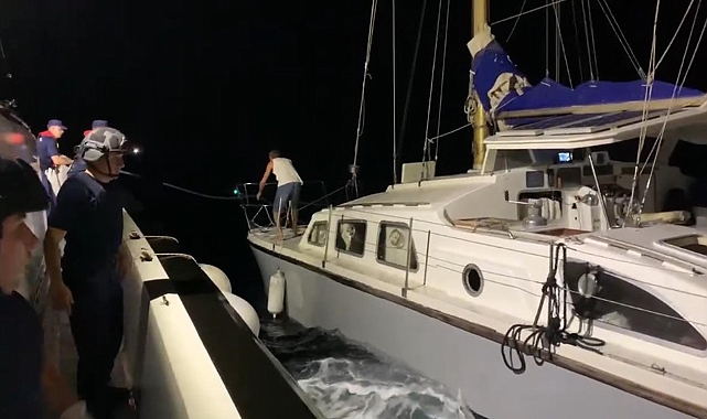 Datça'da yelkenli teknede 113 kaçak göçmen, 2 organizatör yakalandı