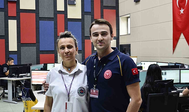 Doktor anne, oğlu ile 'mesai arkadaşı' oldu
