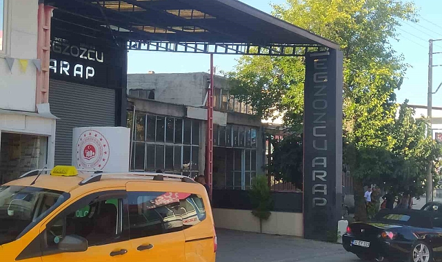 Egzozcuda eski çalışan dehşeti: 17 yaşındaki genci sırtından bıçaklayıp öldürdü