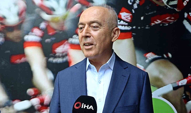 Emin Müftüoğlu: "Dünyada madalyalara koşan bir aile olarak hareket etmek istiyoruz"