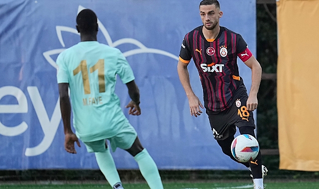 Galatasaray, hazırlık maçında Esenler Erokspor'u farklı mağlup etti