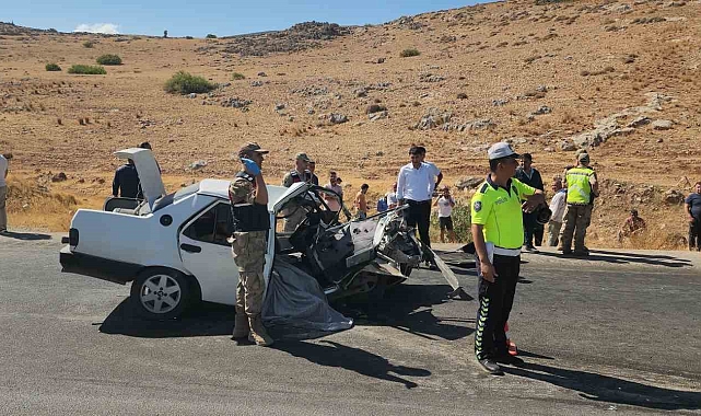 Hurdaya dönen Fiat Tofaş 1 kişiye mezar oldu