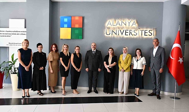 Irak heyeti Alanya'da