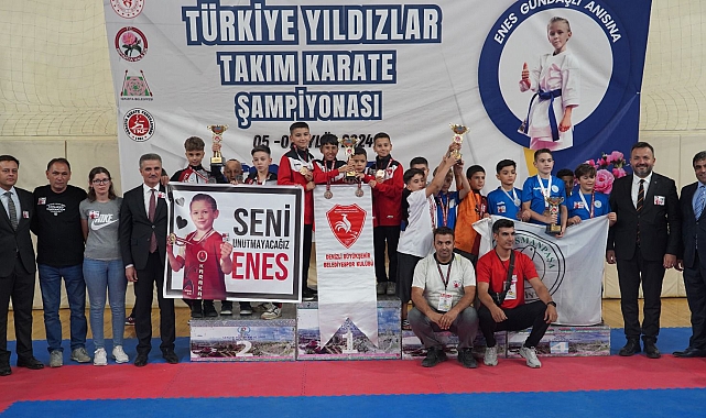 Isparta'da karate şampiyonası başladı