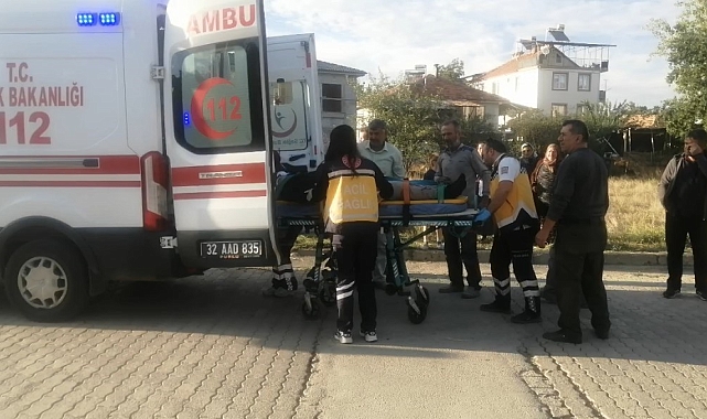 Isparta'da otomobille motosiklet çarpıştı: 1 ağır yaralı