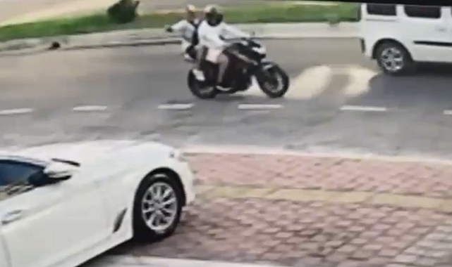 Kaskla kendilerini kamufle edip iş yerine kurşun yağdırdılar