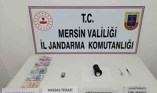 Mersin'de uyuşturucu taciri 3 şüpheli yakalandı