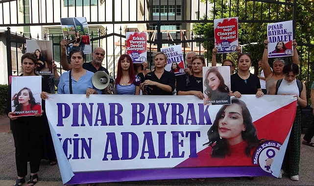 Mersin'deki kadın cinayeti protesto edildi