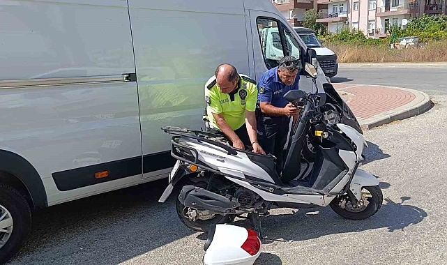 Motosiklette Para Olduğunu Söyleyen Sürücü Polisi Şaşırttı