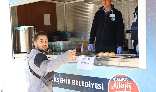 Muğla'da üniversite öğrencilerine çorba ikramı başladı