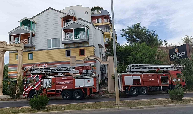 Otel mutfağında çıkan yangın itfaiye ekipleri tarafından söndürüldü