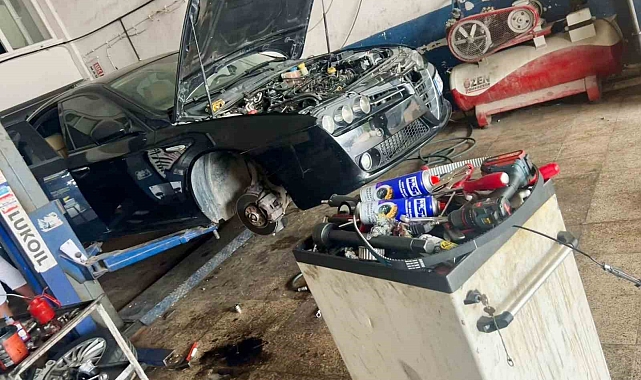 Otomobilde geldikleri 5 yıldızlı otelden çekiciyle çıktılar