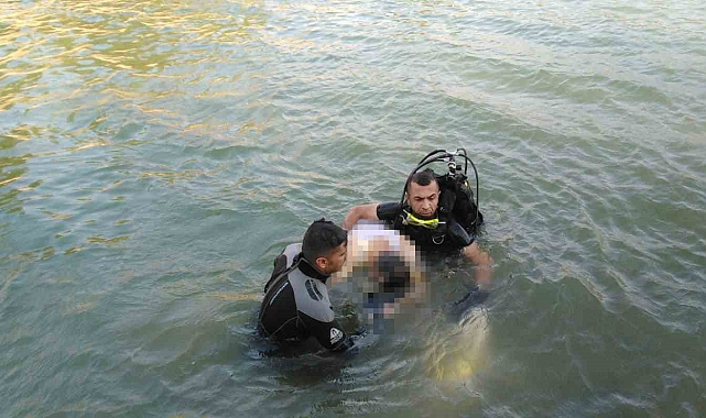 Serinlemek için gölete giren genç boğuldu