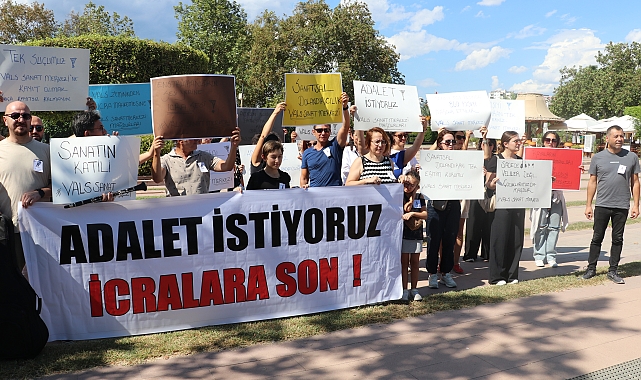 'Vals mağdurları'ndan protesto