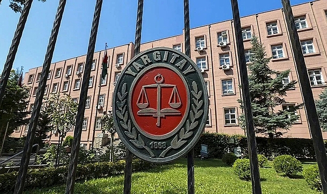 Yargıtay'dan emsal karar! Çocuğun soyadı annesinin soyadıyla değiştirildi