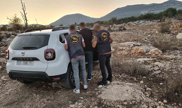 14 ile 15 yıl arasında hapis cezası bulunan 3 şahıs yakalandı