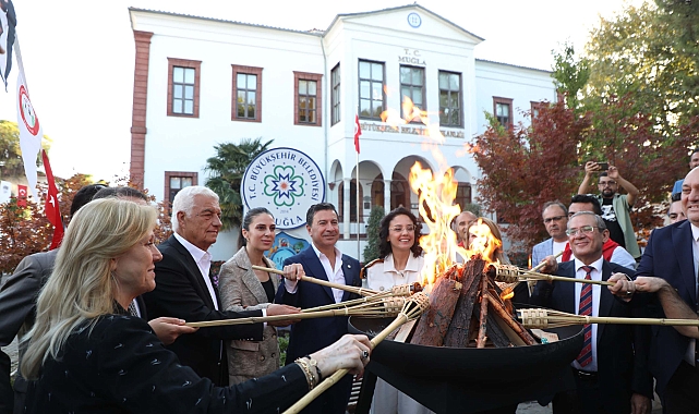 '31'inci Muğla Kültür ve Sanat Şenliği' şenlik ateşiyle başladı