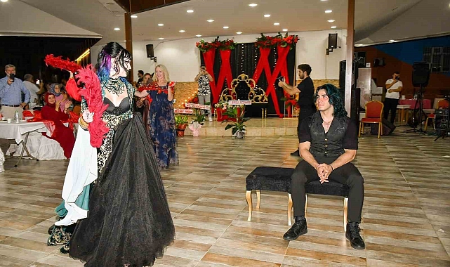 ABD'li gelin Türk düğünüyle evlendi