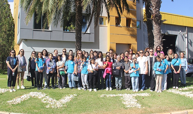AGİDER’den Kız Öğrencilere Yönelik İlham Verici STEM Projesi: "STEM Kızları"