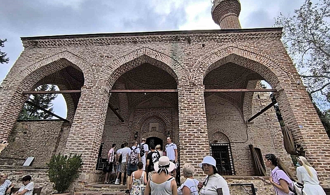 Alanya'da camilere turistlerin yoğun ilgisi