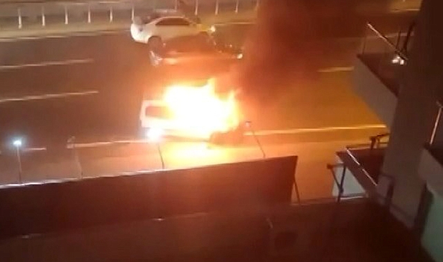Alev alev yanan araç kamerada